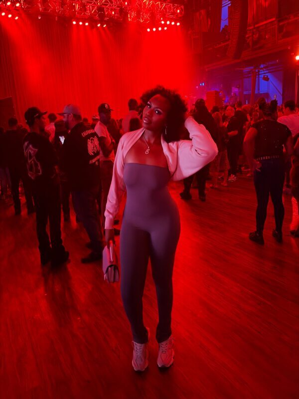 YG IG Dump 4️⃣0️⃣0️⃣ Bodysuit is @striptofficial Perfume combo is @brwnsugarbabe Julie mango and mango…